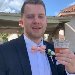 Meet your Posher, Casey